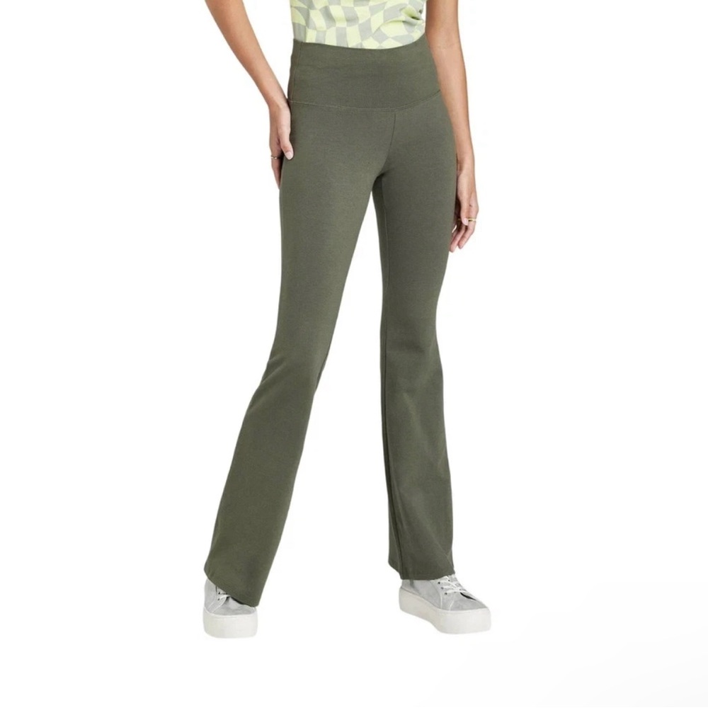 Wild Fable Women's High-Waisted Flare Leggings Olive Green S